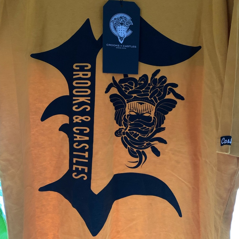 Crooks & Castles T